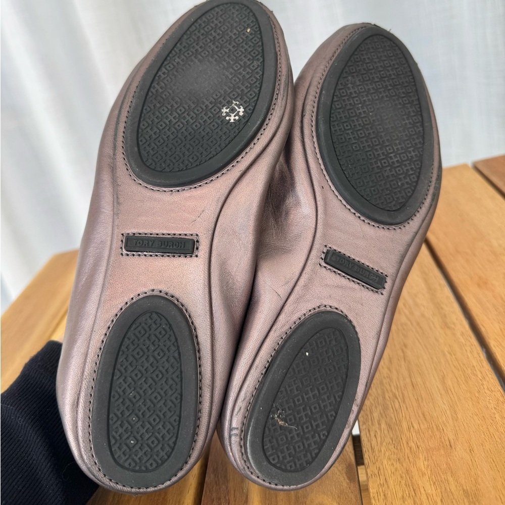 Tory Burch Minnie Travel Ballet Flats Gunmetal Gray Metallic Leather 7.5 - Picture 8 of 10